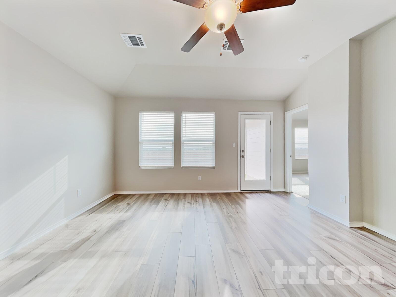 Building Photo - 5217 Sidesaddle Dr