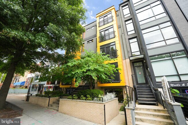 Building Photo - 3821 14th St NW