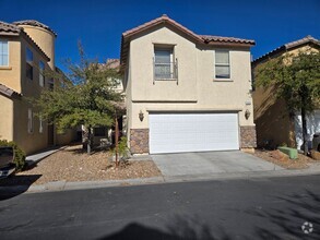 Building Photo - 3 BED, 2 1/2 BATH, 2 CAR GARAGE 2 STORY HO...