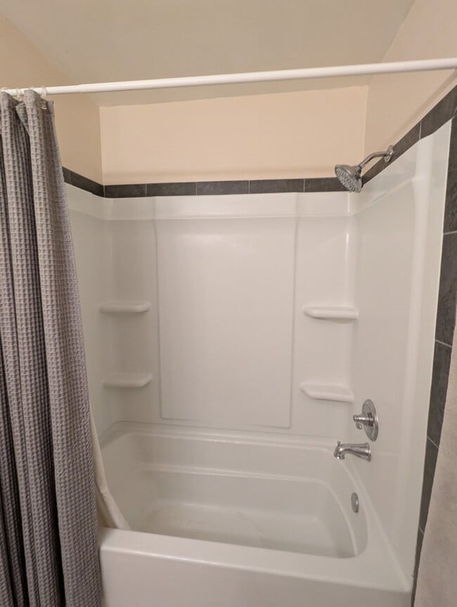 Building Photo - 1389 Berry Ridge Rd