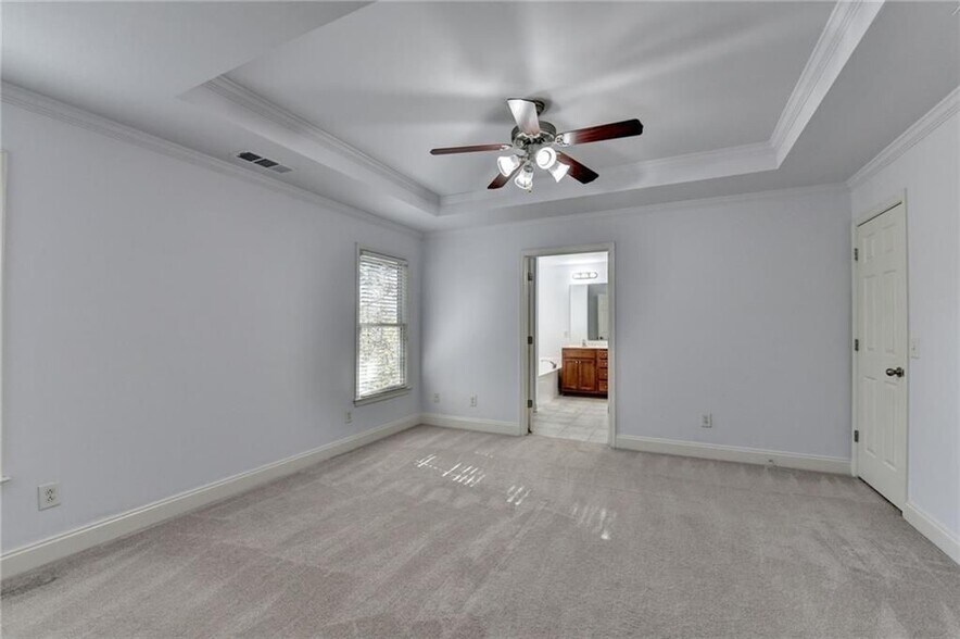 Building Photo - 2104 Nelms Pointe Landing