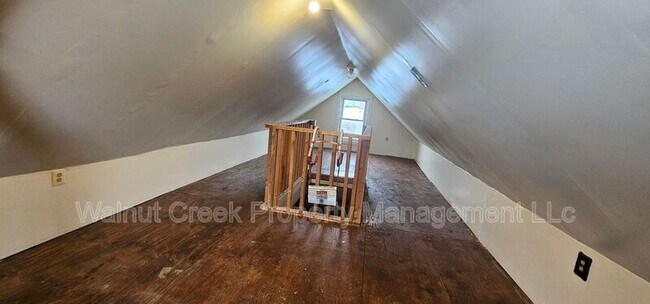 Building Photo - 1201 E 172nd St