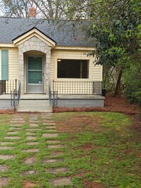 Building Photo - 290 Sunset Dr