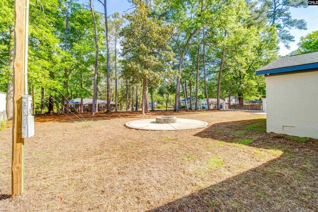 Building Photo - 2327 Willow St