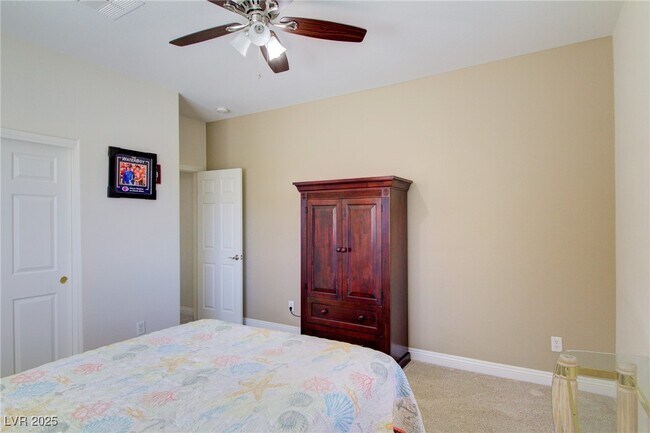 Building Photo - 8925 Monte Oro Dr