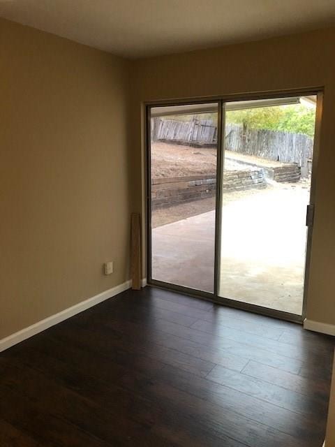 Building Photo - 7107 S Brook Dr