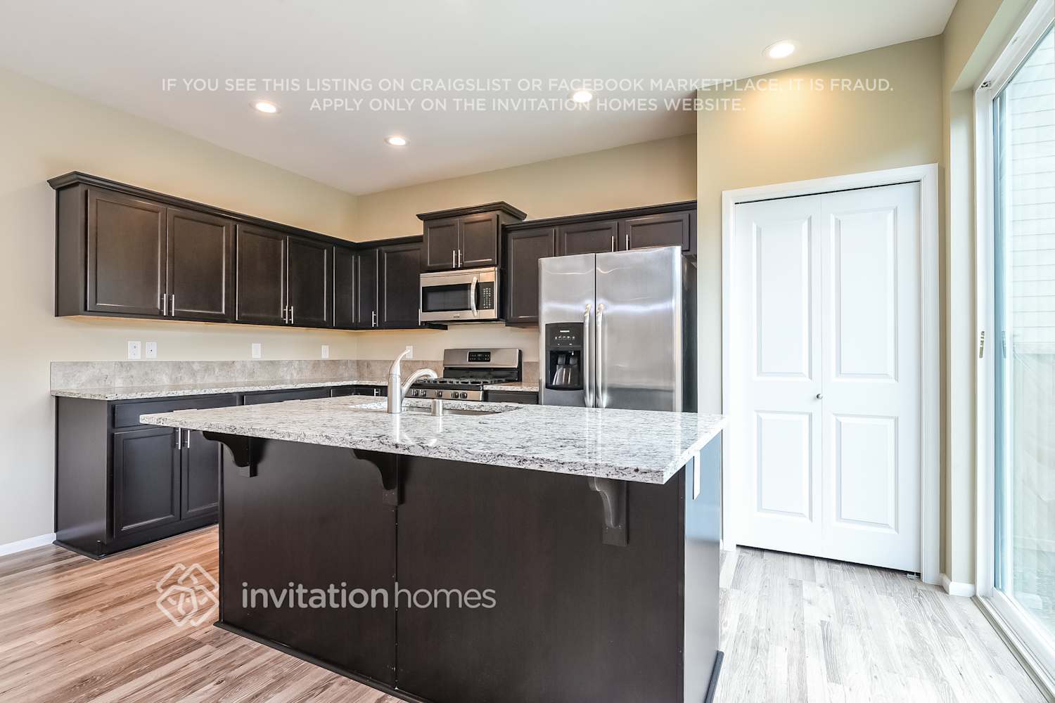 Building Photo - 19931 98th Ave E