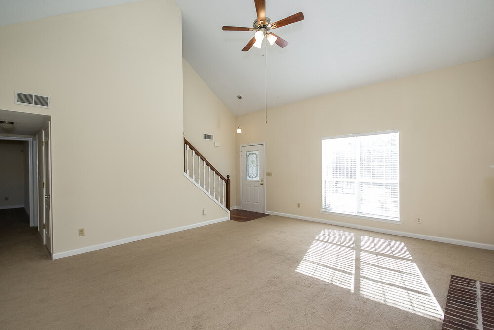 Building Photo - 408 Streamview Ln