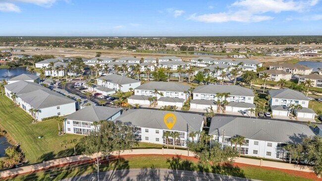 Building Photo - 5763 Sabal Trace Dr