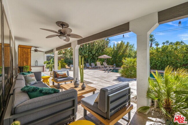 Building Photo - 73245 Bursera Way