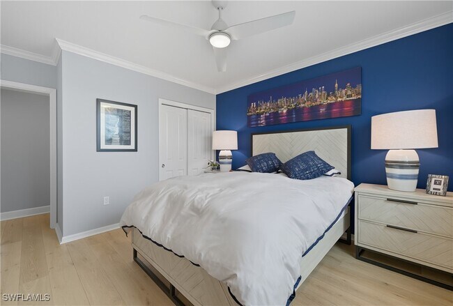 Building Photo - 7515 Pelican Bay Blvd