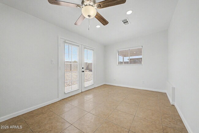 Building Photo - 9010 W Griswold Rd