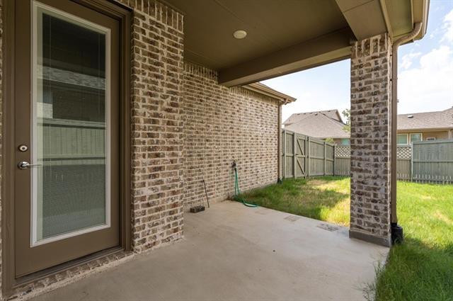Building Photo - 2521 Elm Pl