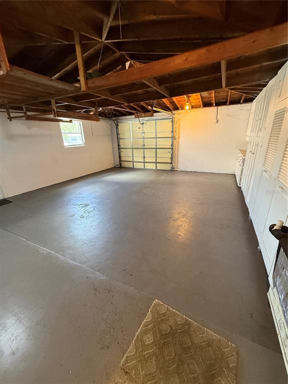 Building Photo - 4216 Hillsdale Dr