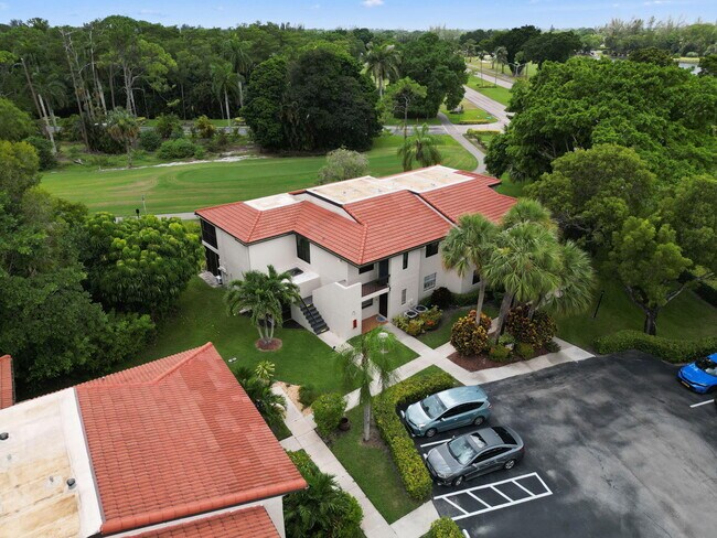 Building Photo - 21669 Tall Palm Cir
