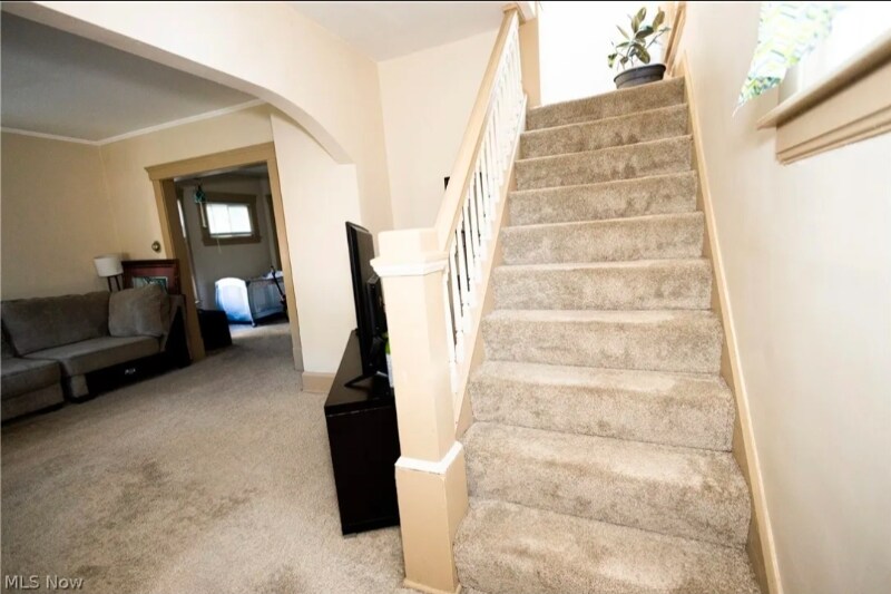 Building Photo - 205 Clark St