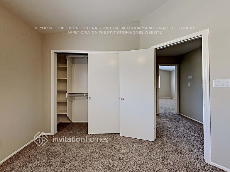 Building Photo - 4054 W La Junta Dr