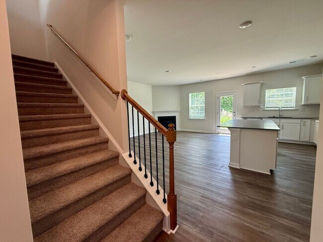 Building Photo - Beautiful, New Construction, 4BR/3.5BA Home in Secrest Commons