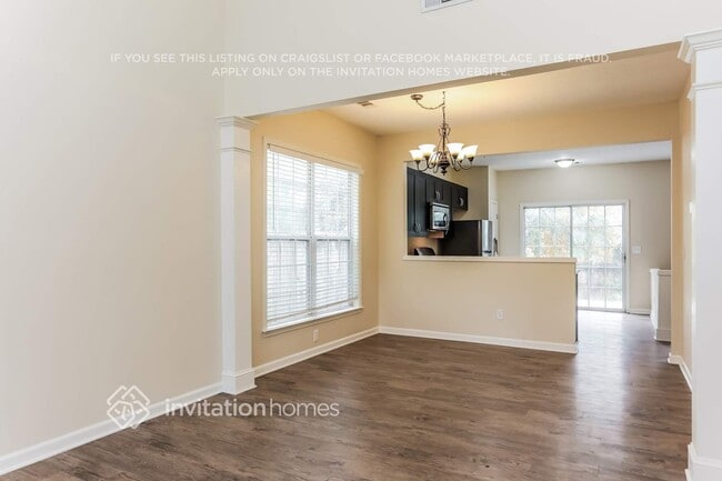 Building Photo - 1615 Heyford Cir NW