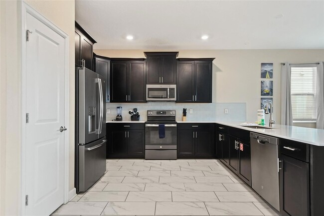 Building Photo - 8842 Cabot Cliffs Dr