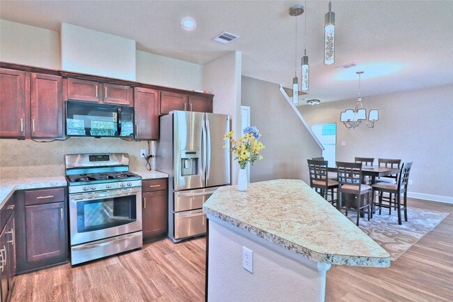 Building Photo - 4339 Cetti St