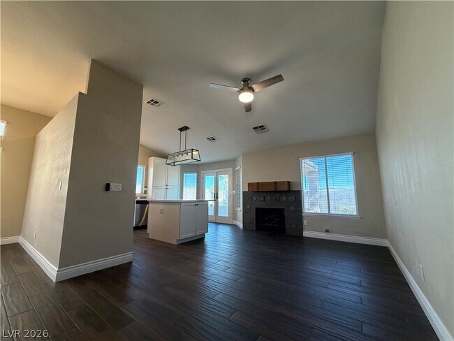 Building Photo - 814 Purple Sage Terrace