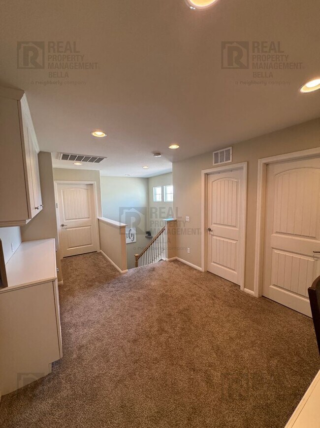 Building Photo - Resort-Style Living in Spencer’s Crossing ...