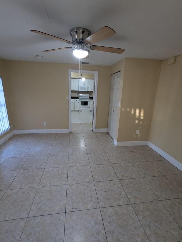 Building Photo - 664 W Melrose Cir