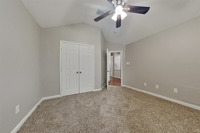 Building Photo - 12711 Cedar Grove Ct