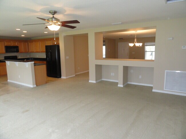 Building Photo - 6906 Northwest Kowal Court
