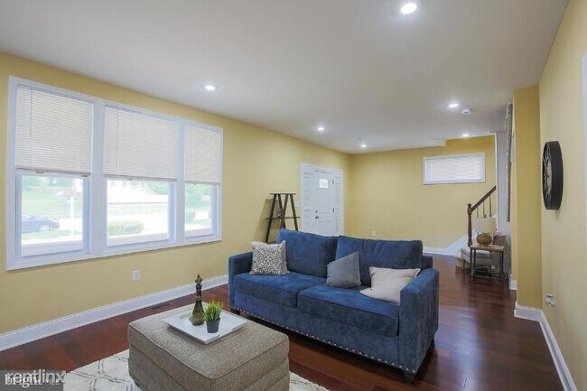 Building Photo - 5 br, 3 bath House - 5311 Gwynn Oak Ave