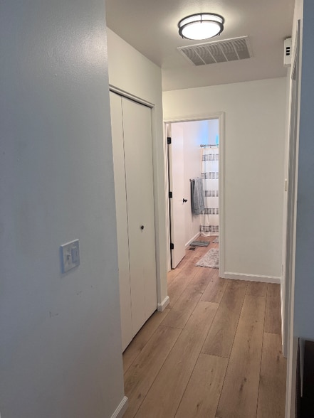 Building Photo - 1148 NE Cordero Pl