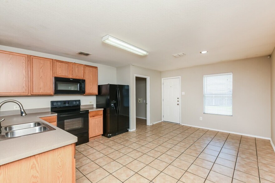 Building Photo - 1508 Queens Brook Ln