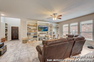 Building Photo - 12927 Shoreline Dr