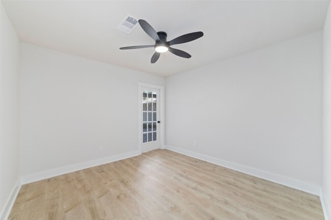 Building Photo - 9902 Hornpipe Ln