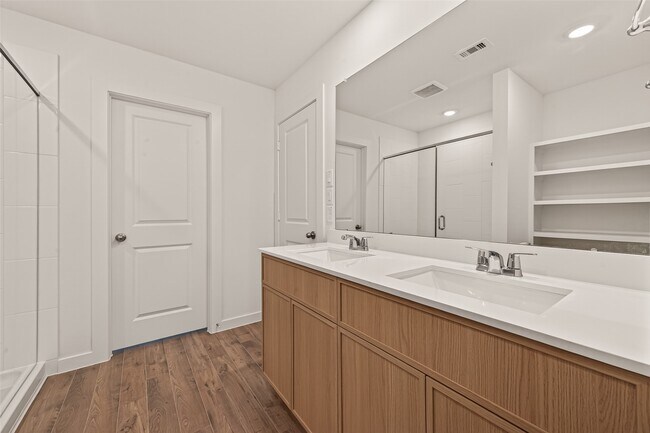 Building Photo - 3554 Shearwater St