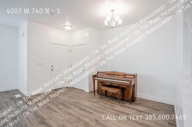 Building Photo - 4007 W 740 N
