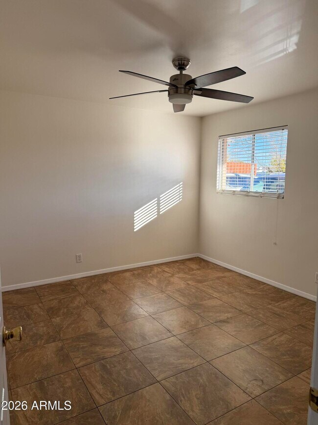 Building Photo - 7001 E Wilshire Dr