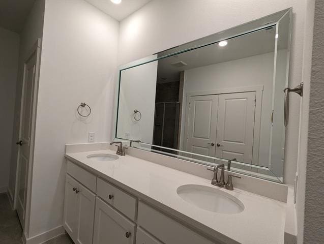 Building Photo - 870 Cavitt Ct