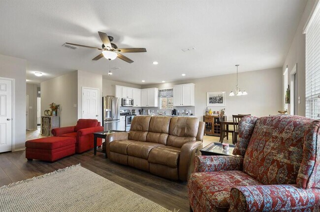 Building Photo - 3129 Adrian Creek Dr