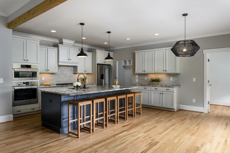 Building Photo - 8508 Peony Dr