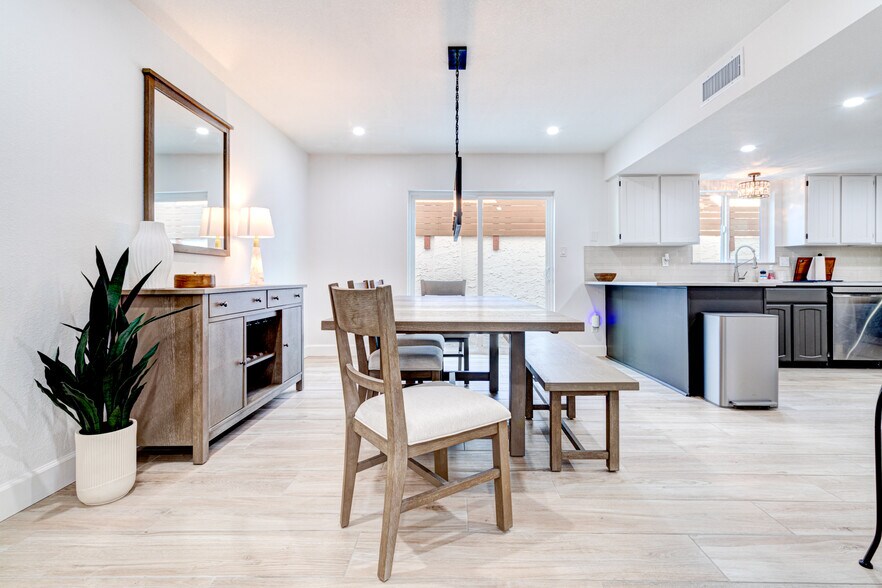 Building Photo - 6110 N 13th St