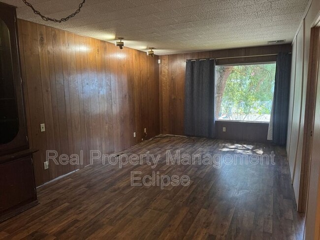 Building Photo - 12712 NE 190th St