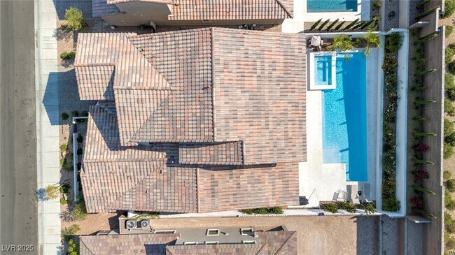 Building Photo - 155 Malpaso St