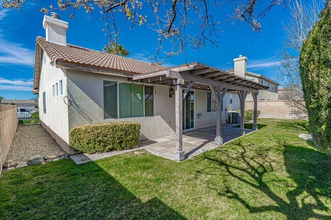 Building Photo - COMING SOON! Charming 4-Bedroom Single-Story Home in Lancaster!