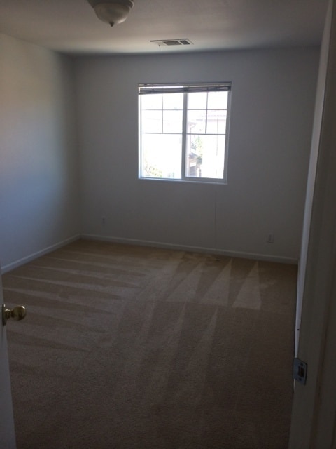 Building Photo - 2328 S Fallbrook Dr