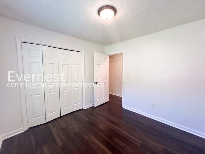 Building Photo - 3615 Winterberry Ln