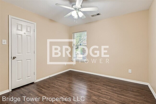 Building Photo - 5 br, 2.5 bath House - 3801 Remington Court