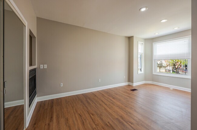 Building Photo - 408 Rhode Island Ave NW