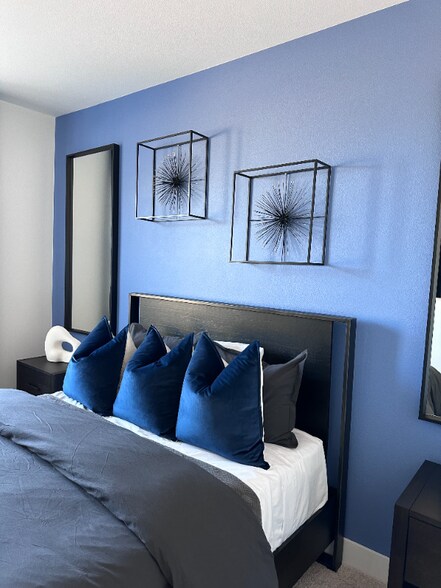 Building Photo - 7783 Howard Ct